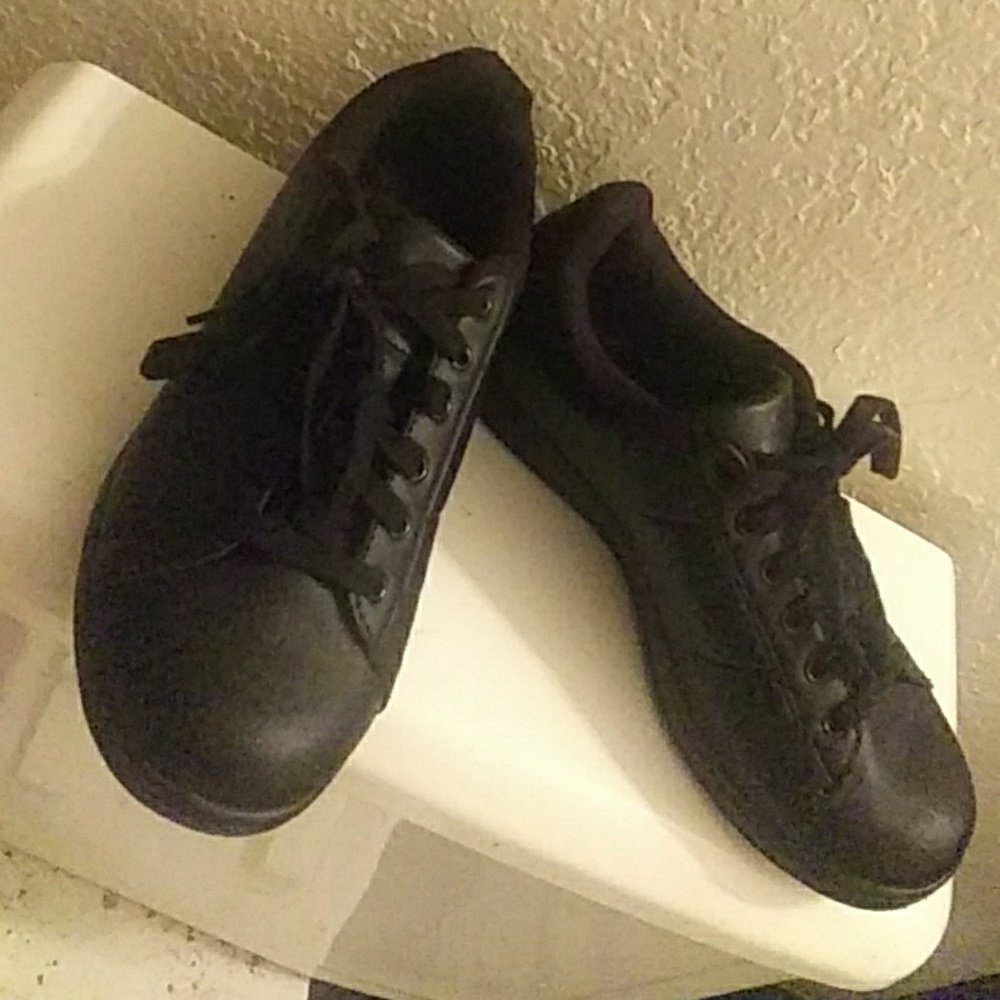 Safestep non-slip mens shoes